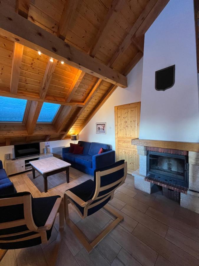 Oz En Oisans Station - Alpe D'huez